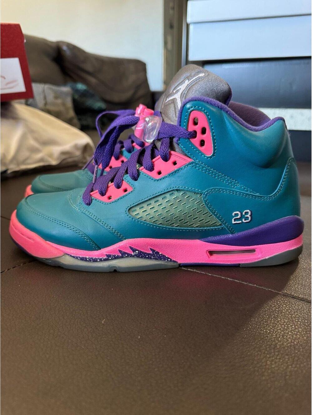 Jordan 5 Retro Tropical Teal Girls Size 7Y